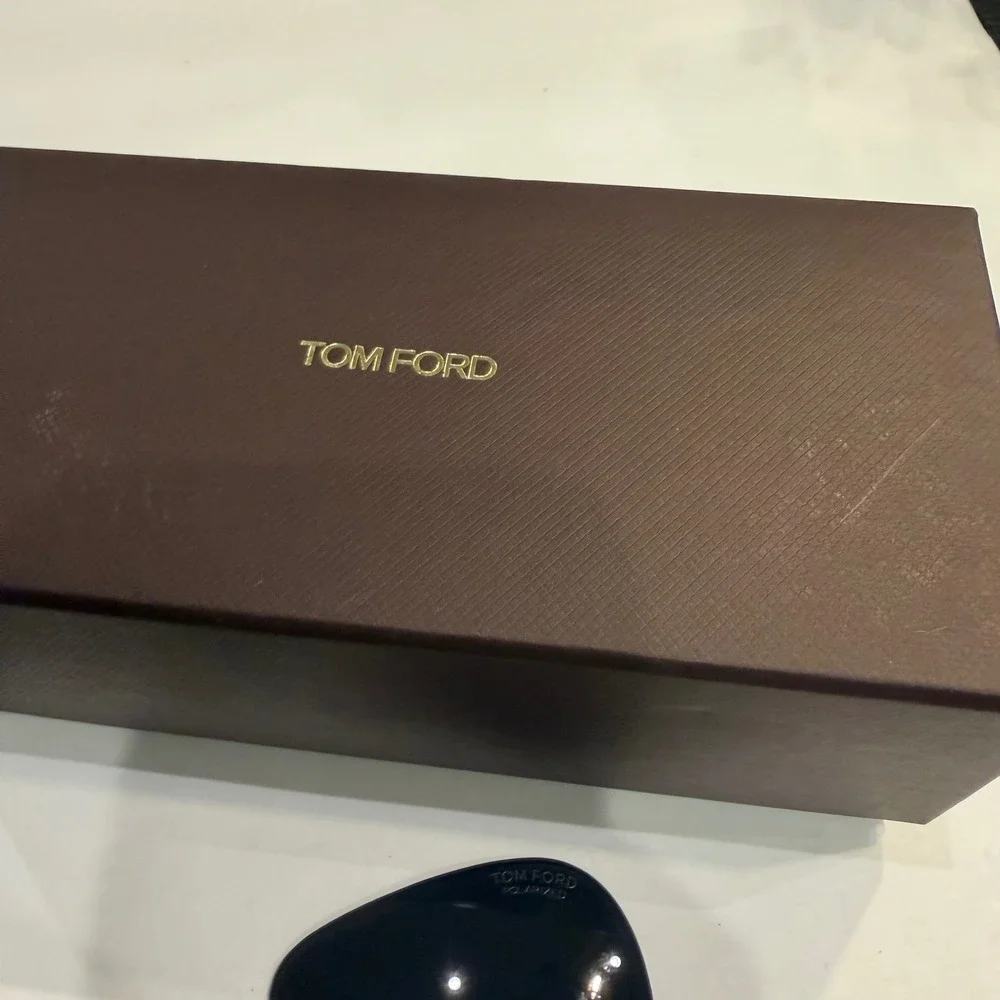 Tom Ford Polarized Replacement Sunglasses Lenses Smoke Gray with Box & Cards